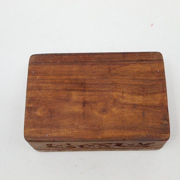 Vintage Hand Carved Wood Box Made in India - Picture 5 of 7
